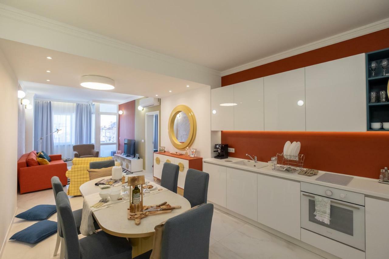 Vitosha Blvd 3-Bedroom, 2-Bathroom Lux Suite Sofia Zewnętrze zdjęcie