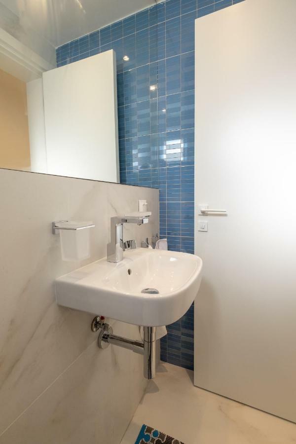 Vitosha Blvd 3-Bedroom, 2-Bathroom Lux Suite Sofia Zewnętrze zdjęcie